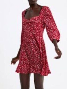 Zara Red & White Floral Mini Dress Sz M